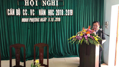 Hội nghị cán bộ công chức viên chức trường THCS Minh Phượng năm học 2018 - 2019